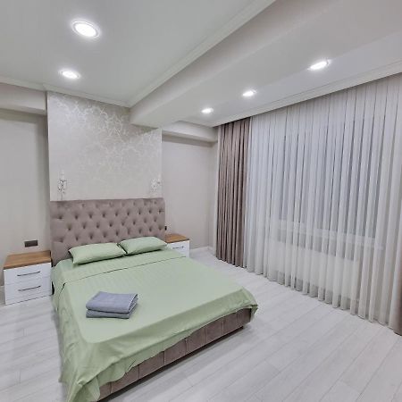 Grand Excelent New Ultra Central Apartments Chisinau Ngoại thất bức ảnh