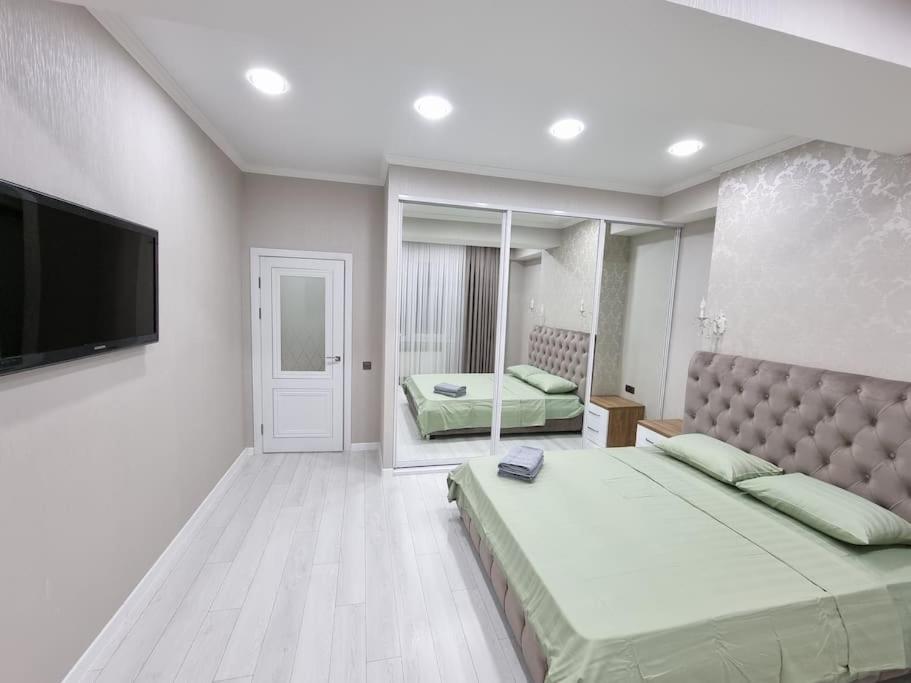 Grand Excelent New Ultra Central Apartments Chisinau Ngoại thất bức ảnh