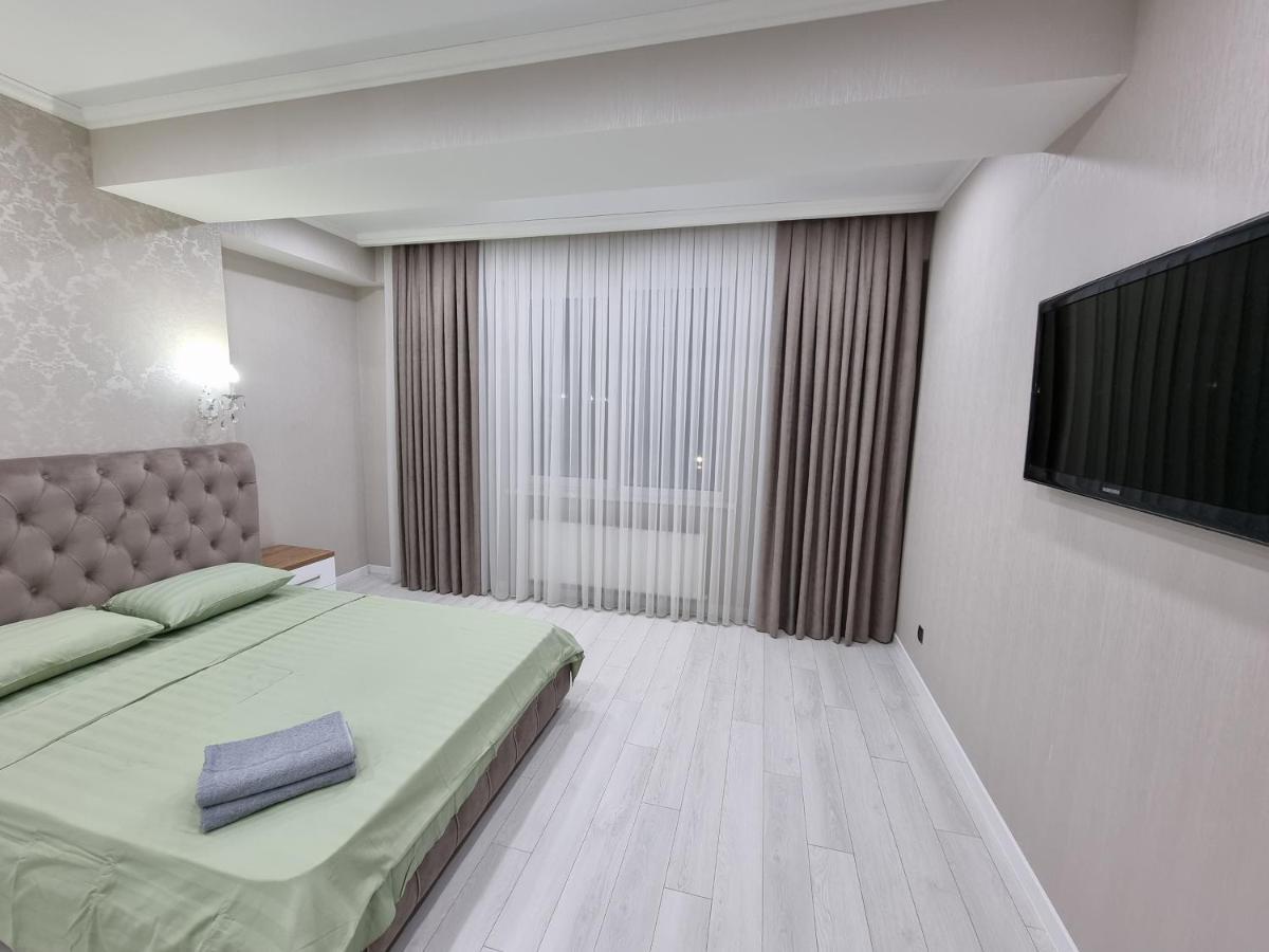 Grand Excelent New Ultra Central Apartments Chisinau Ngoại thất bức ảnh